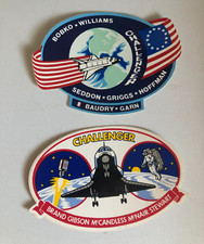 2 autocollants - CHALLENGER - BAUDRY .....