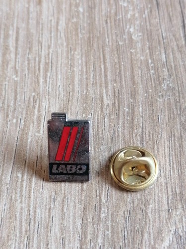 Pins voiture huile labo - huile,