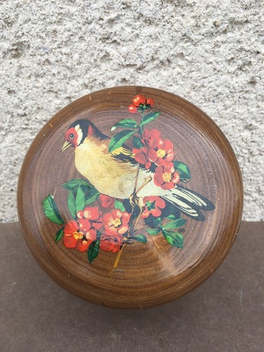 Ancienne petite boîte ronde