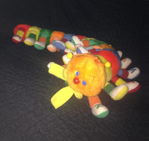 Peluche doudou grande chenille - peluche,