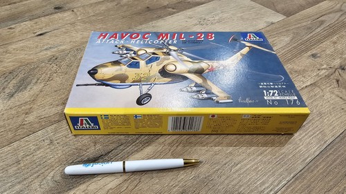 Maquette hélicoptère italeri