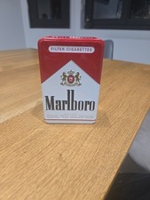 Vintage Boite en métal