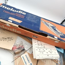 MODELA MELODIE Bateau Yacht à moteur Kit Maquette Plastique & Bois vintage