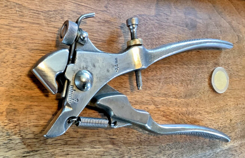 Outils anciens old tool - outils, anciens,old