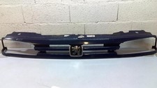 Calandre PEUGEOT 806