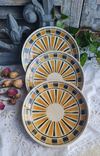 3 ANCIENNES PETITES ASSIETTES ART DECO JAUNE ET VERT RAYURES LUNEVILLE K&G