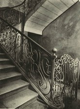 LYON - Cage d'escalier 8 rue