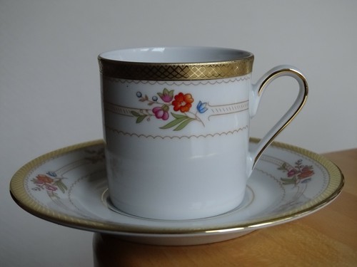 Tasse cafe forme litron - tasse, a