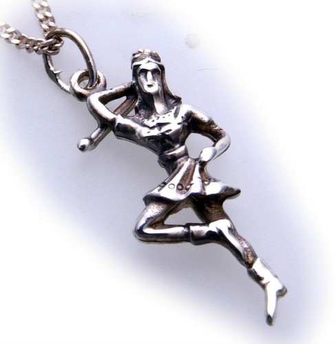 Pendentif danseuse argent - en,