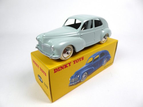 Peugeot 203 vert clair - , dinky