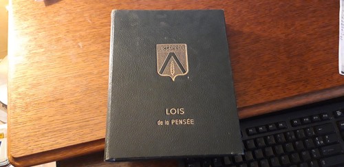 Lois pensée - pensée,