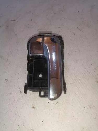 Nissan primera hatchback - nissan,
