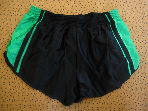Short sport vert noir - as,