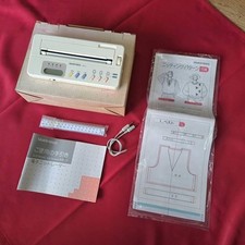 Machine tricoter - à,