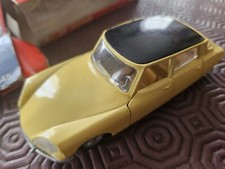 Polistil  : Rare DS 21 N/545  (no Solido, Corgi, norev, Cij,JRD,DINKY) 