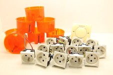 Legrand - Lot de 15 prises et 7 boitiers encastrables  - Bon état