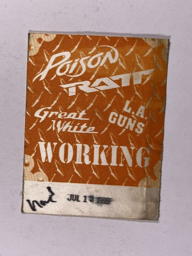 Poison travail passer - poison,