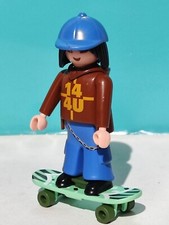 PLAYMOBIL FIGURINE SKATER PATINE PATINE SPORT VILLE REF 4414