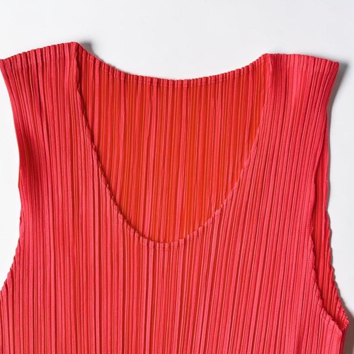 Issey miyake pleats please - pleats,