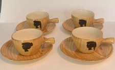 4 Tasses et 4 Sous Tasses