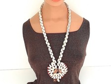 COLLIER DE COQUILLAGES