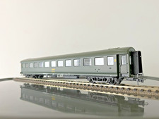 ROCO 44212A - VOITURE UIC EXPRESS 2EME CLASSE - SNCF - H0 - NEUVE ! (LK-3628)