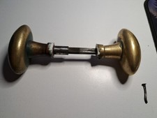 Poignée ancienne en laiton