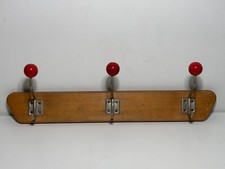 Porte manteau mural en bois et