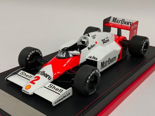 Modèles f1 mclaren mp - 1/18,