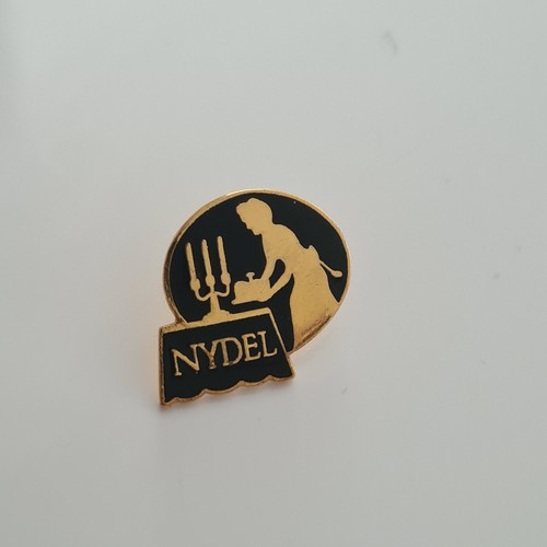 Pin vintage épinglette - pin's,