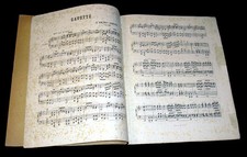 gavotte en Ut min. partition pour piano 1880 Saint-Saëns