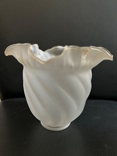 GLOBE TULIPE EN PÂTE DE VERRE