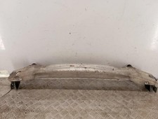 Renfort pare choc avant