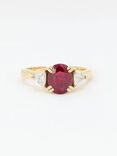 Bague trilogie or jaune rubis diamants trillion