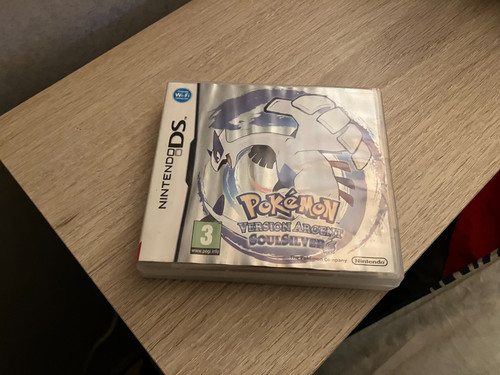 Pokémon version argent soul - version,