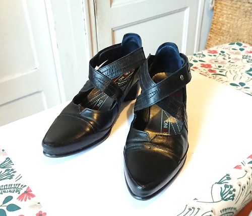 Chaussures escarpins cuir noir