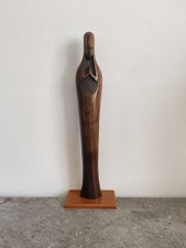 Statuette Africaine De La Vierge. Artisanale. Bois De Qualité. Sur Socle