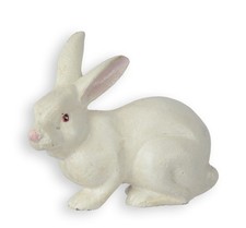 Une figurine en fonte