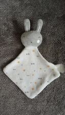 Petit doudou lapin Tape à l'oeil mouchoir plat blanc gris étoile motif