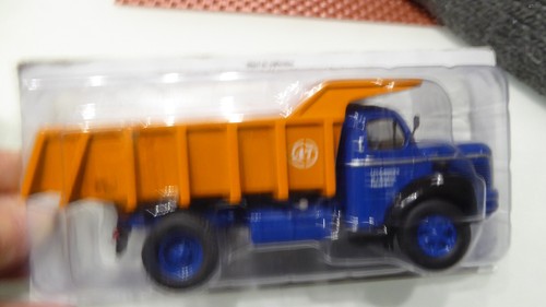 Camion berliet glm hachette - berliet,