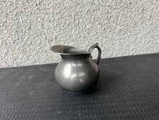Petit pot à lait en étain Les étains du manoir