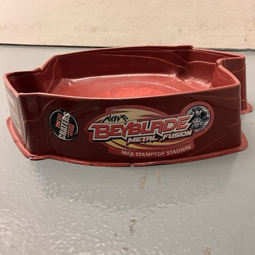 Beyblade metal fusion stadium - fusion,