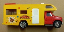 MAJORETTE CAMION LE CIRQUE PINDER WINNEBAGO 17 cm