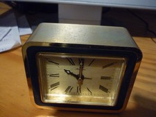 Réveil vintage Rhythm