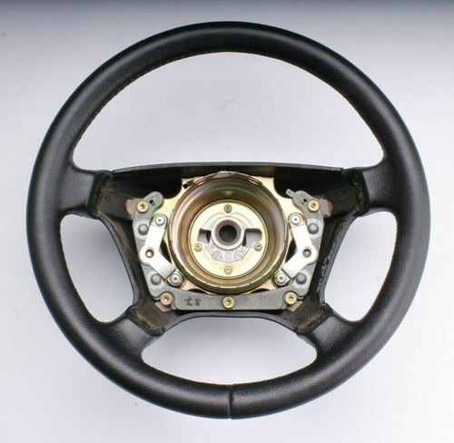 Housse volant cuir - volant, en