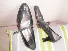 Escarpins neufs Cuir San