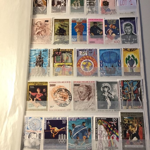 Lot timbres différents - timbres,