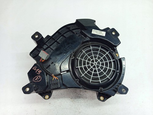 Porsche cayenne 7p5 subwoofer - cayenne,
