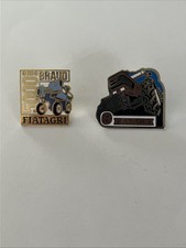 Lot 2 Pin’s Fiatagri 
