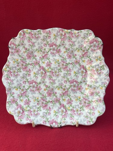 Assiette carrée royal - assiette,